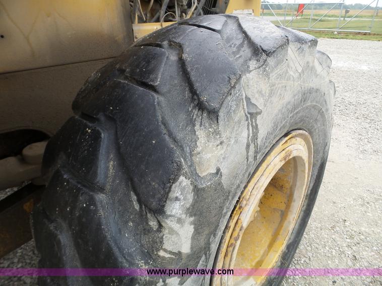 image for item L5034 1966 Caterpillar 950 wheel loader