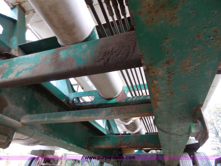 image for item L5035 2007 Doyle tender trailer