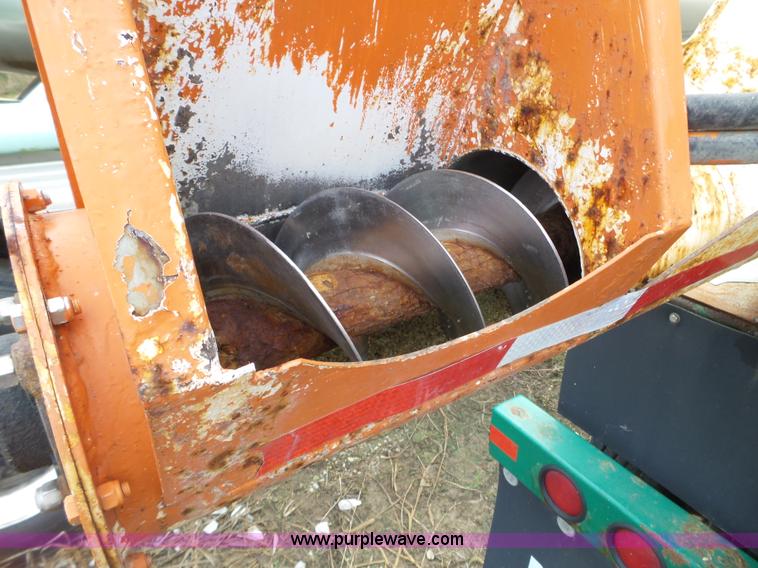 image for item L5035 2007 Doyle tender trailer