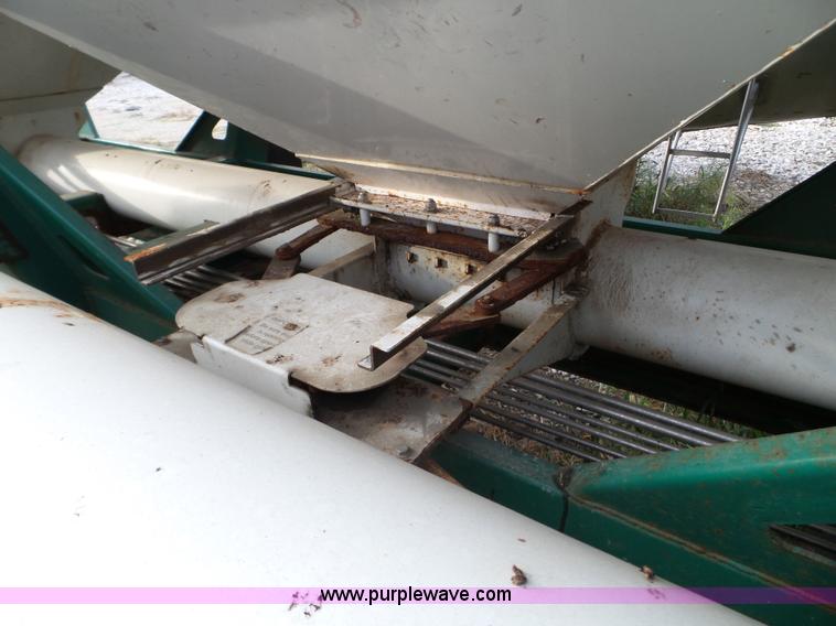 image for item L5035 2007 Doyle tender trailer