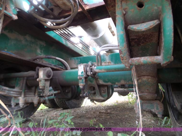 image for item L5035 2007 Doyle tender trailer