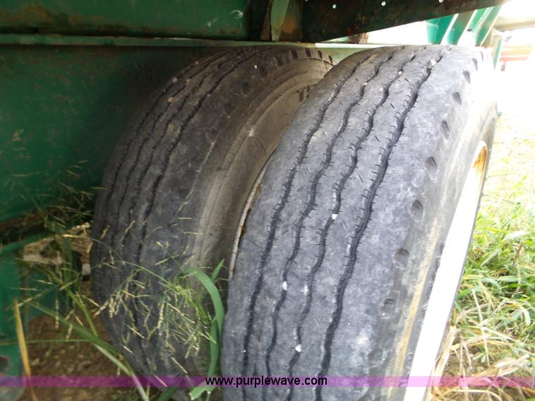 image for item L5035 2007 Doyle tender trailer