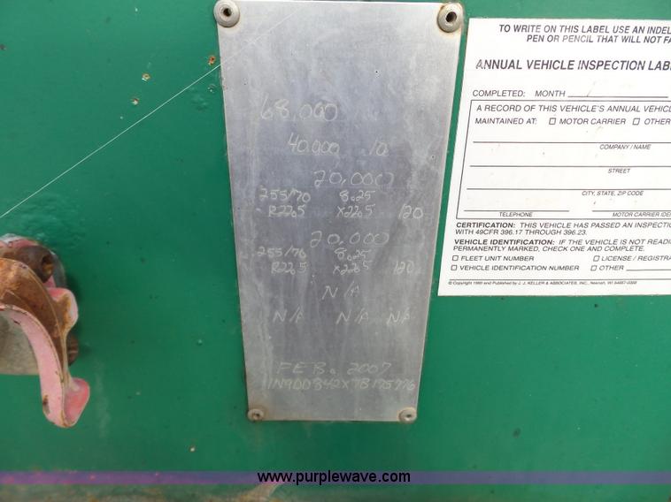 image for item L5035 2007 Doyle tender trailer