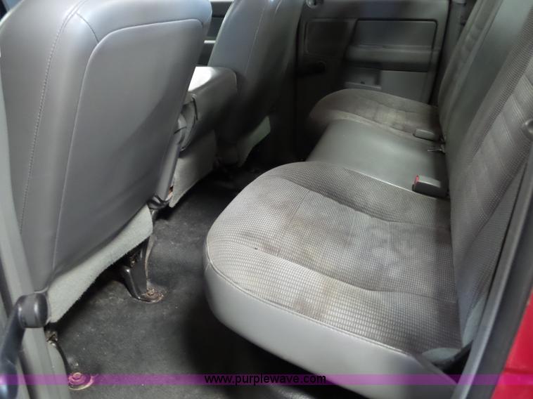 image for item L5038 2006 Dodge Ram 2500 Quad Cab pickup truck
