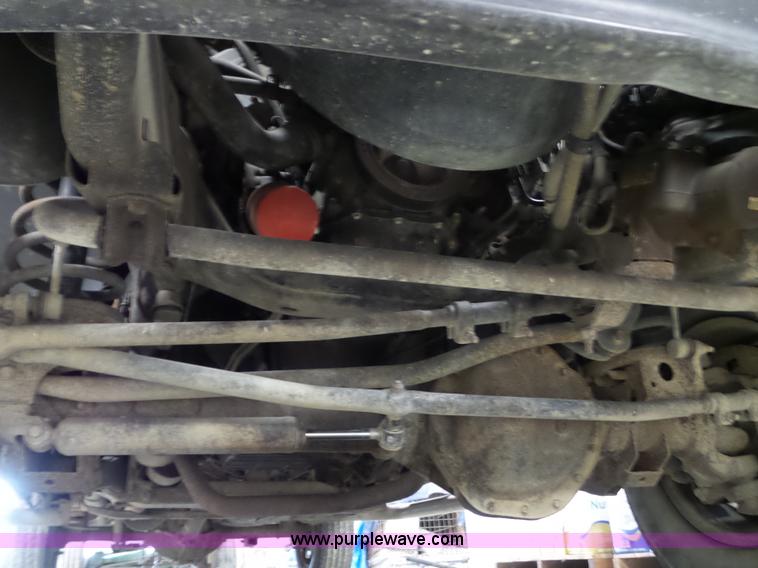 image for item L5038 2006 Dodge Ram 2500 Quad Cab pickup truck