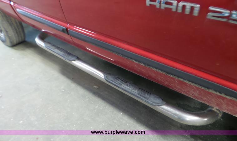 image for item L5038 2006 Dodge Ram 2500 Quad Cab pickup truck