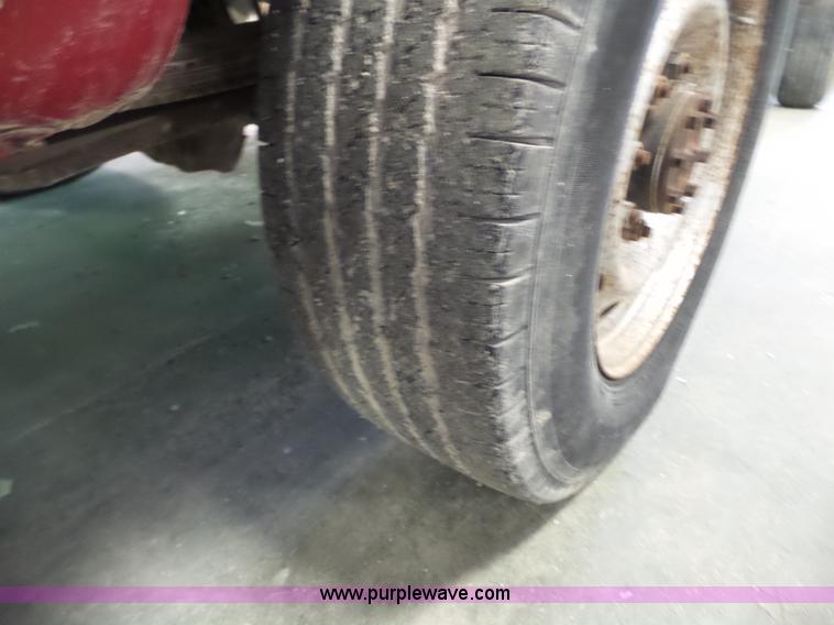 image for item L5038 2006 Dodge Ram 2500 Quad Cab pickup truck