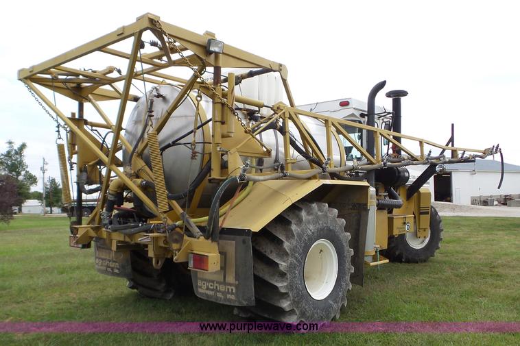 image for item L5039 1995 Ag-Chem TerraGator 1803 self-propelled sprayer