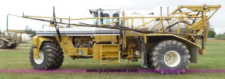 image for item L5039 1995 Ag-Chem TerraGator 1803 self-propelled sprayer