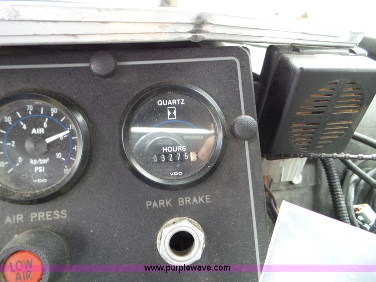 image for item L5039 1995 Ag-Chem TerraGator 1803 self-propelled sprayer