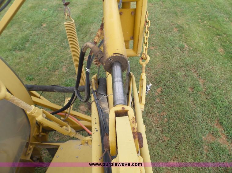 image for item L5039 1995 Ag-Chem TerraGator 1803 self-propelled sprayer