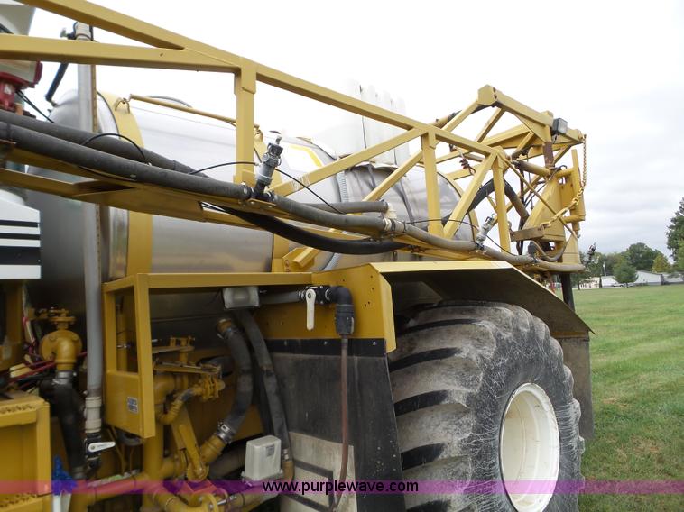image for item L5039 1995 Ag-Chem TerraGator 1803 self-propelled sprayer