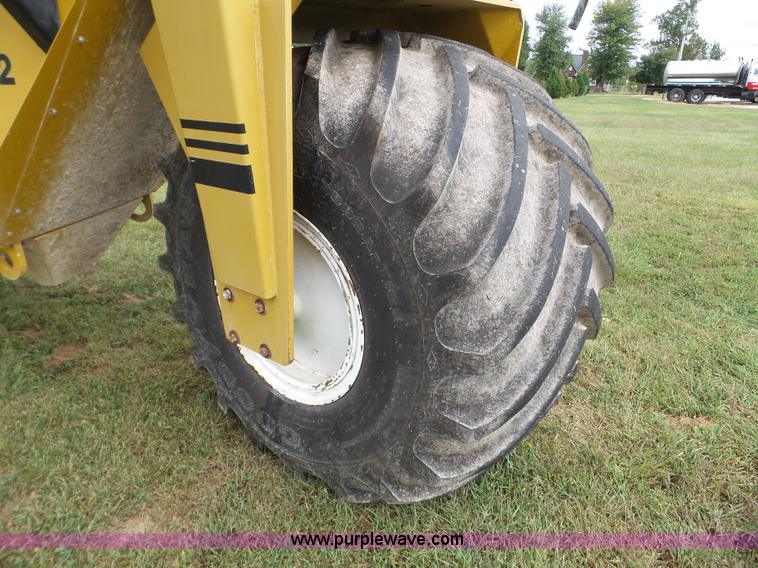 image for item L5039 1995 Ag-Chem TerraGator 1803 self-propelled sprayer