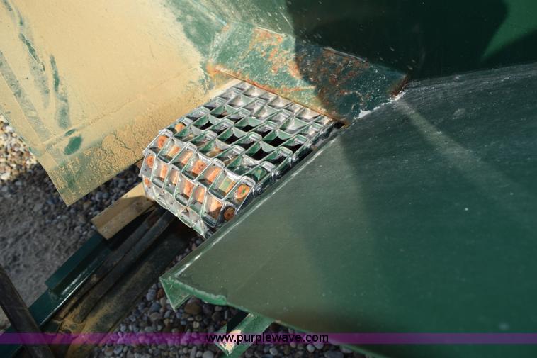 image for item L5046 Simonsen spreader