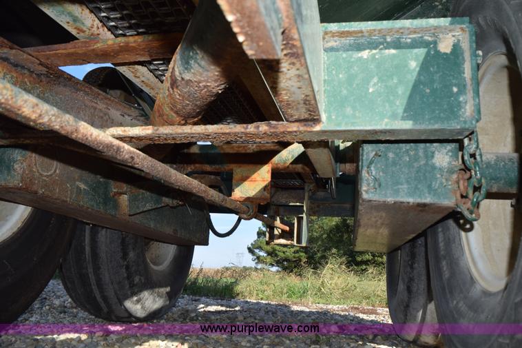 image for item L5046 Simonsen spreader