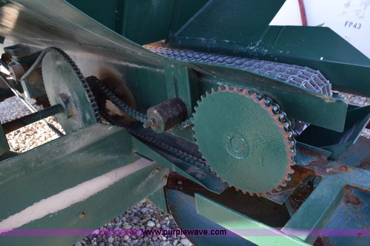 image for item L5046 Simonsen spreader