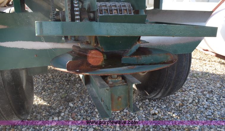 image for item L5046 Simonsen spreader