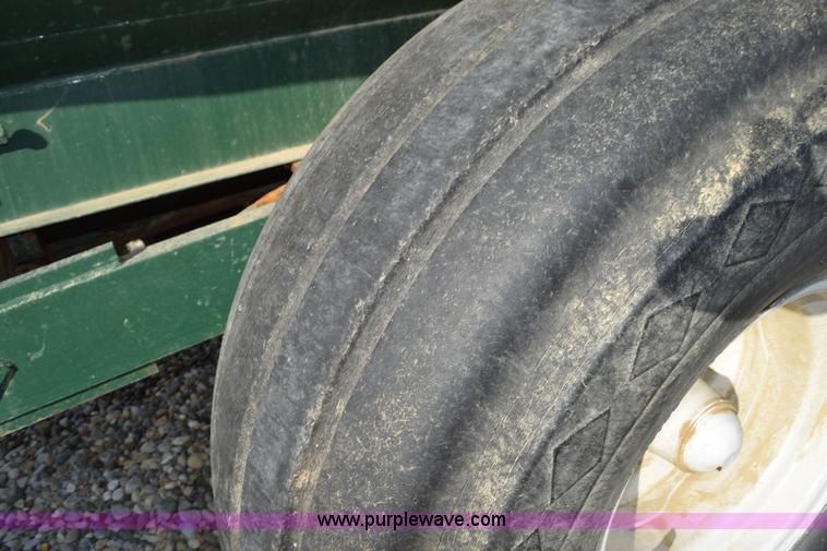 image for item L5046 Simonsen spreader