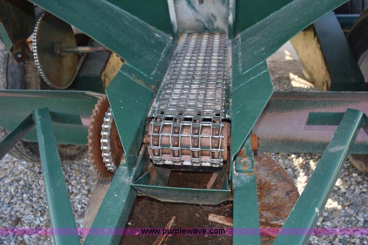 image for item L5050 Simonsen spreader