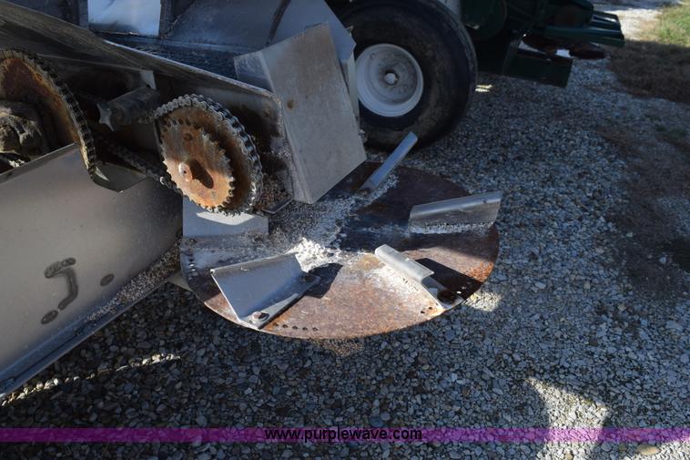 image for item L5051 New Flow spreader