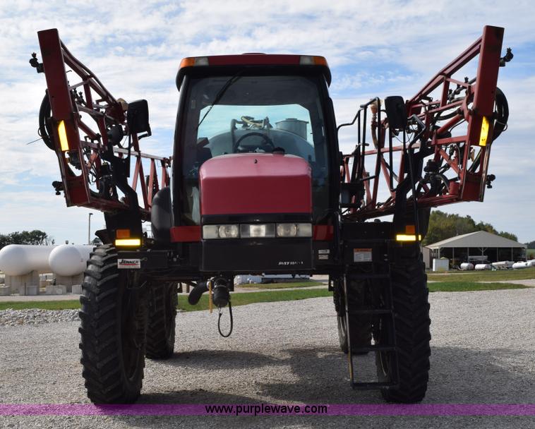 image for item L5053 2007 Case IH Patriot 3320 self-propelled sprayer