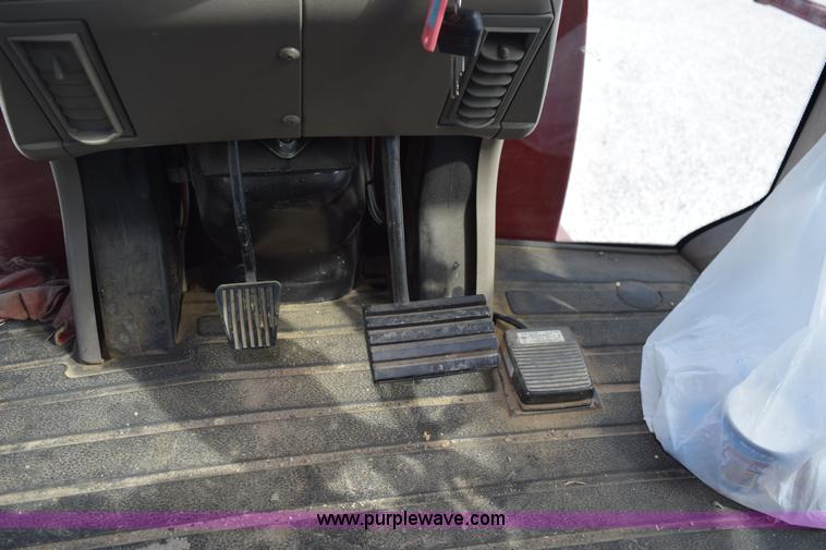 image for item L5053 2007 Case IH Patriot 3320 self-propelled sprayer