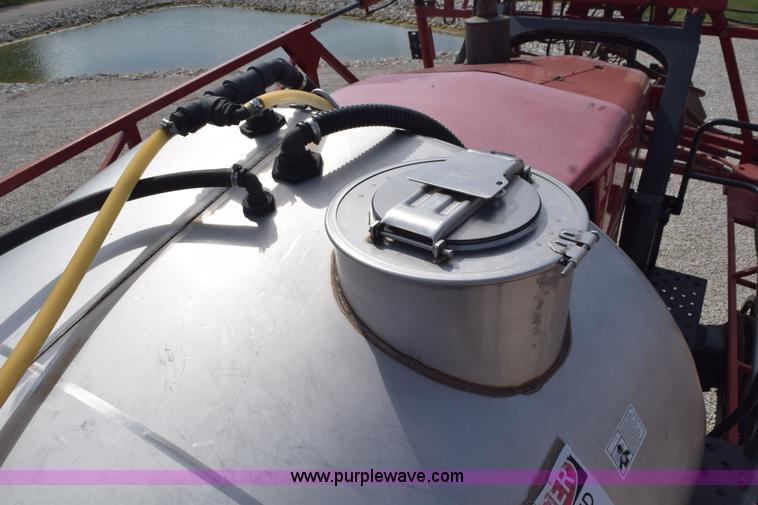 image for item L5053 2007 Case IH Patriot 3320 self-propelled sprayer