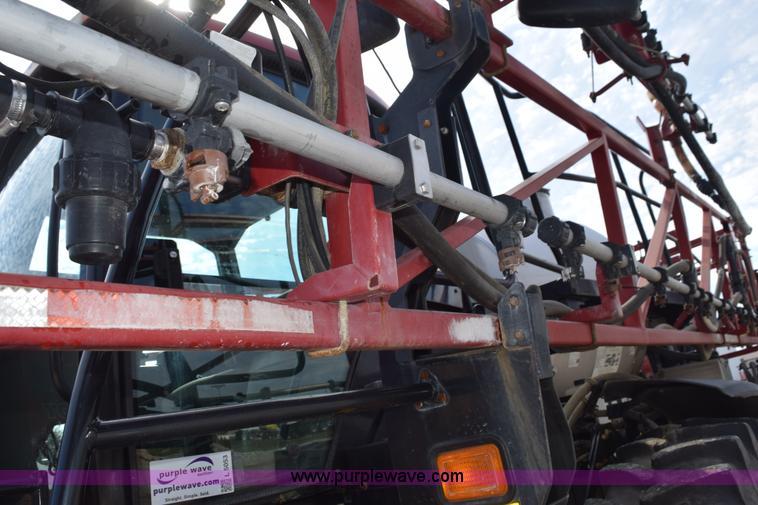 image for item L5053 2007 Case IH Patriot 3320 self-propelled sprayer