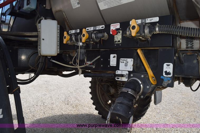 image for item L5053 2007 Case IH Patriot 3320 self-propelled sprayer