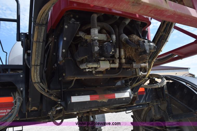 image for item L5053 2007 Case IH Patriot 3320 self-propelled sprayer
