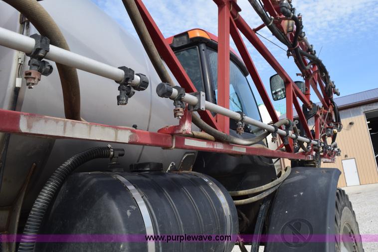 image for item L5053 2007 Case IH Patriot 3320 self-propelled sprayer
