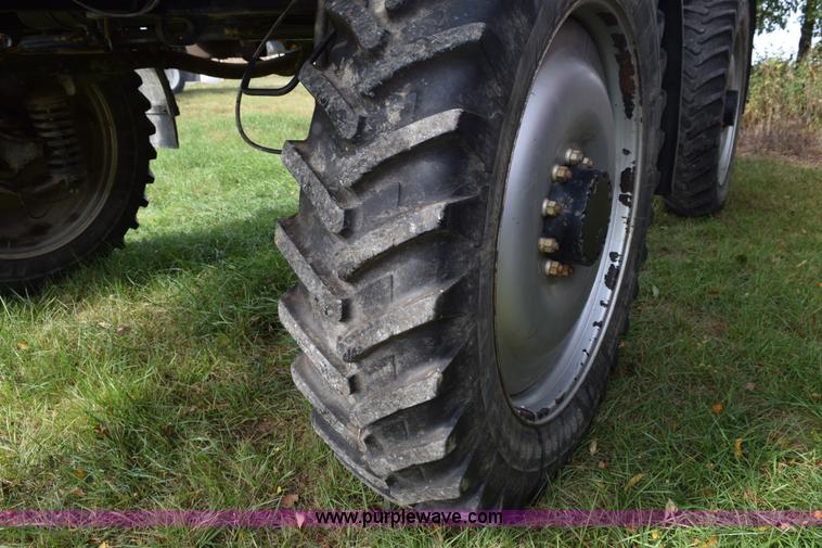 image for item L5053 2007 Case IH Patriot 3320 self-propelled sprayer