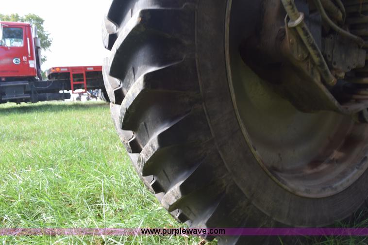 image for item L5053 2007 Case IH Patriot 3320 self-propelled sprayer