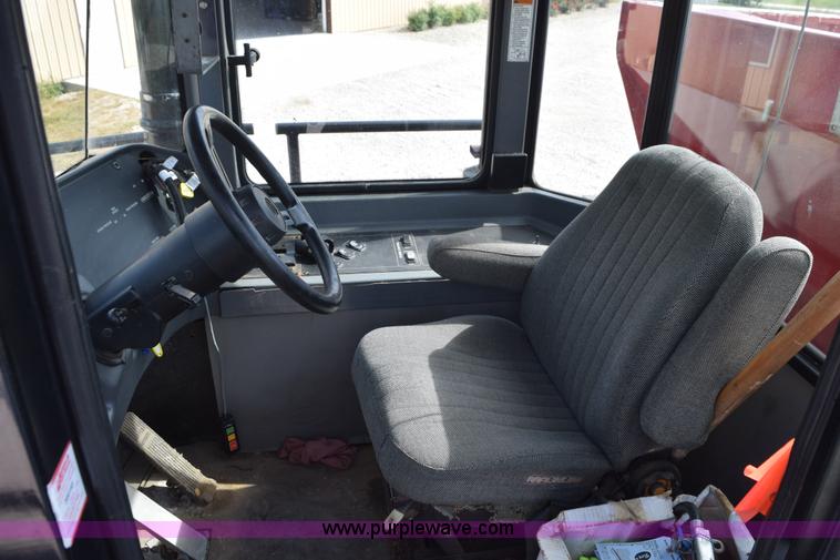 image for item L5054 2001 Case IH FLX 4330 self-propelled applicator