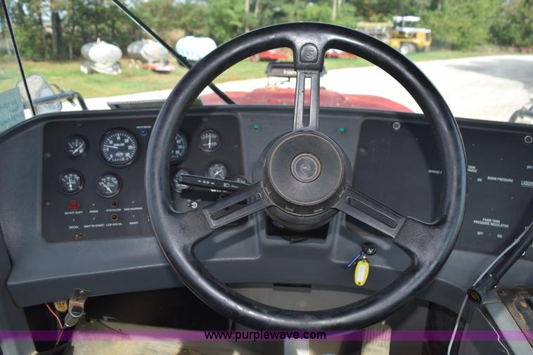 image for item L5054 2001 Case IH FLX 4330 self-propelled applicator