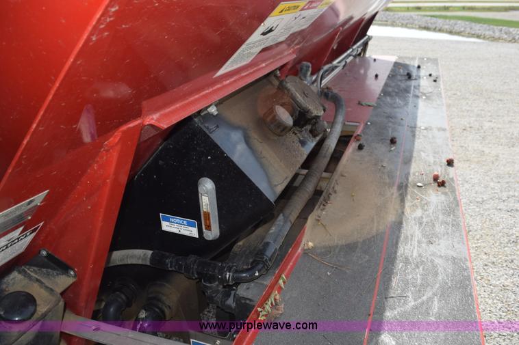 image for item L5054 2001 Case IH FLX 4330 self-propelled applicator