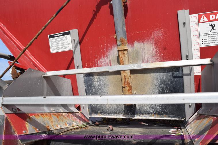 image for item L5054 2001 Case IH FLX 4330 self-propelled applicator