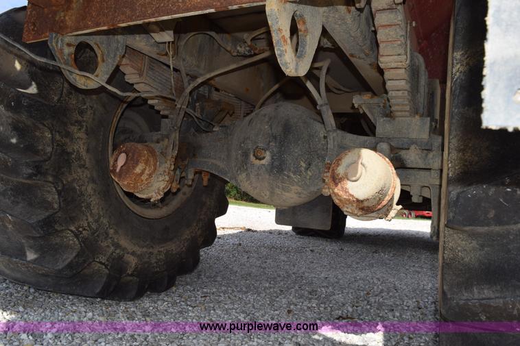 image for item L5054 2001 Case IH FLX 4330 self-propelled applicator