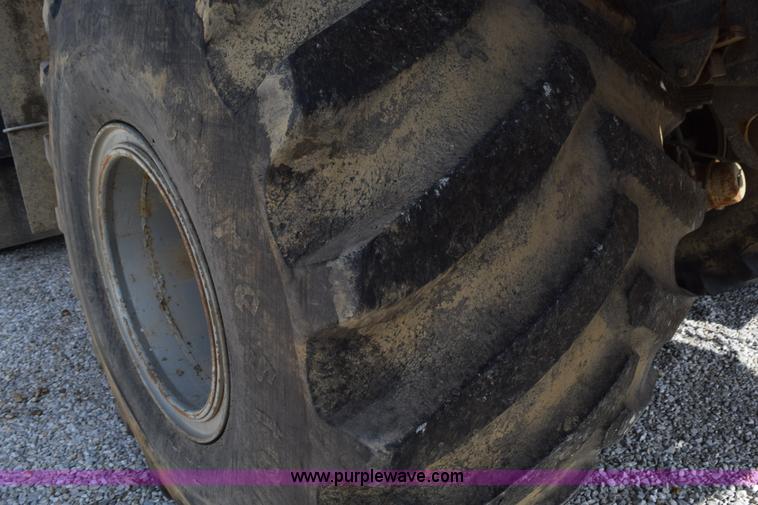 image for item L5054 2001 Case IH FLX 4330 self-propelled applicator