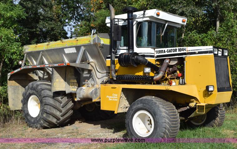 image for item L5060 1995 Ag-Chem TerraGator 1844 self-propelled applicator