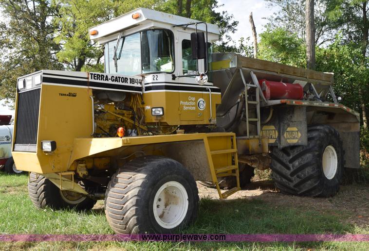 image for item L5060 1995 Ag-Chem TerraGator 1844 self-propelled applicator