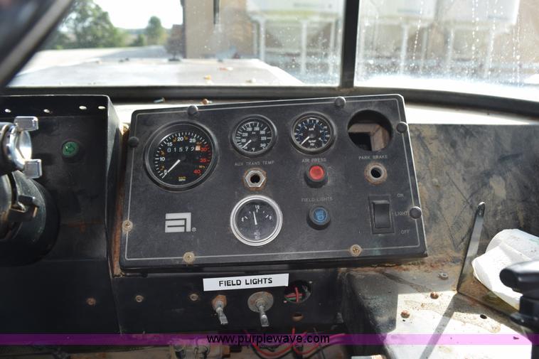 image for item L5060 1995 Ag-Chem TerraGator 1844 self-propelled applicator