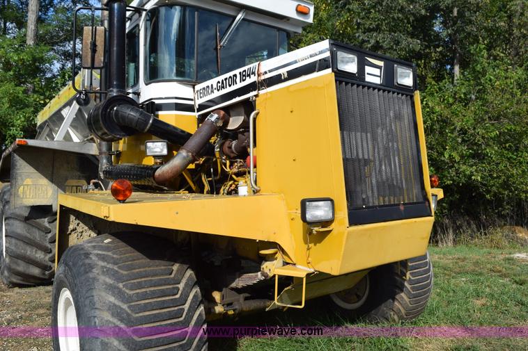 image for item L5060 1995 Ag-Chem TerraGator 1844 self-propelled applicator