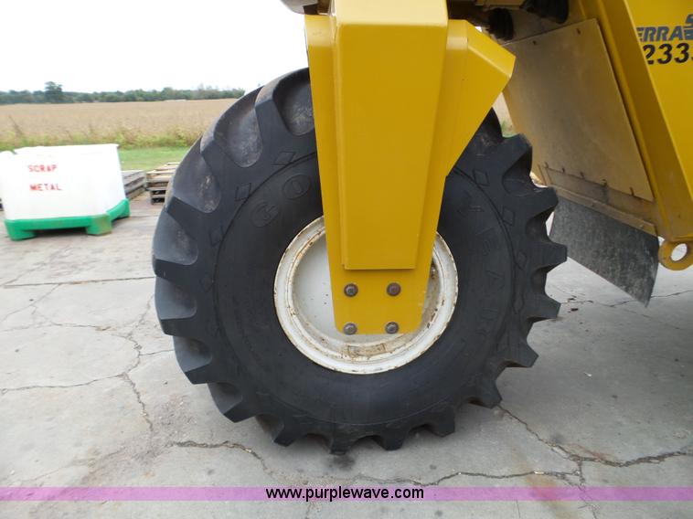 image for item L5061 2005 Ag-Chem TerraGator 8103 applicator cab and chassis