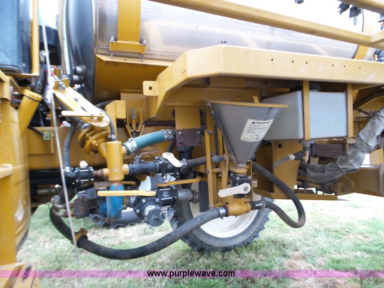 image for item L5062 1999 Ag-Chem RoGator 854 self-propelled sprayer