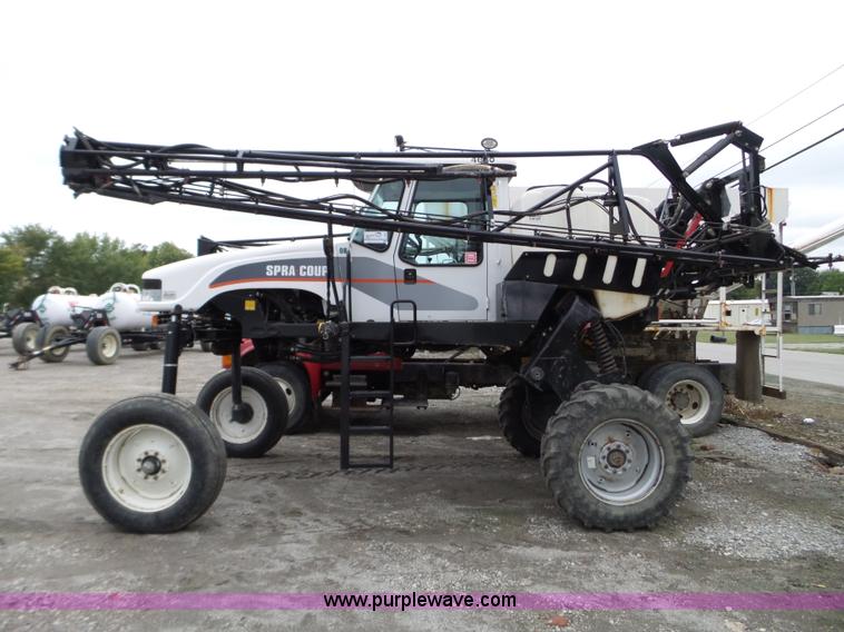 image for item L5069 2008 Melroe Spra-Coupe self-propelled sprayer