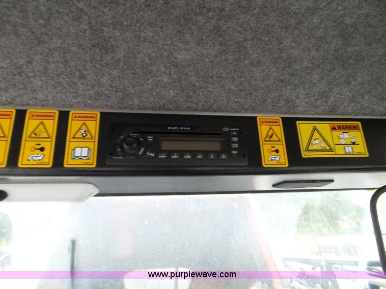 image for item L5069 2008 Melroe Spra-Coupe self-propelled sprayer