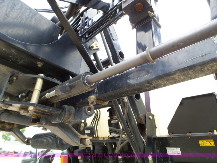 image for item L5069 2008 Melroe Spra-Coupe self-propelled sprayer