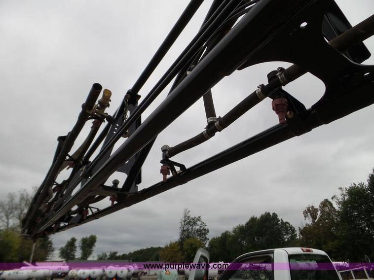 image for item L5069 2008 Melroe Spra-Coupe self-propelled sprayer