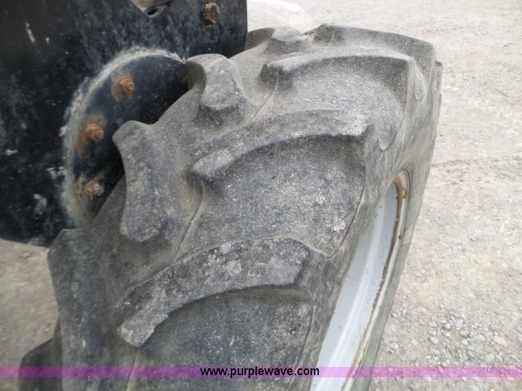 image for item L5069 2008 Melroe Spra-Coupe self-propelled sprayer